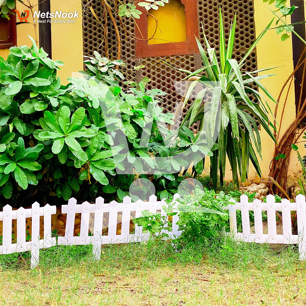 PVC Garden Fence for Lawn & Flowerbeds – Decorative Plastic Border for Garden Yard