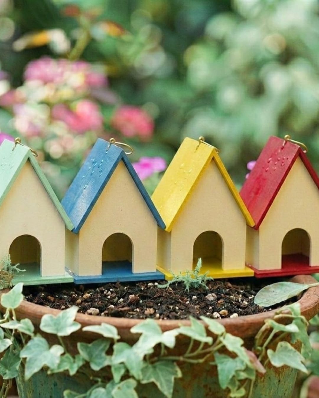 Cozy Wide-Roof Birdhouse