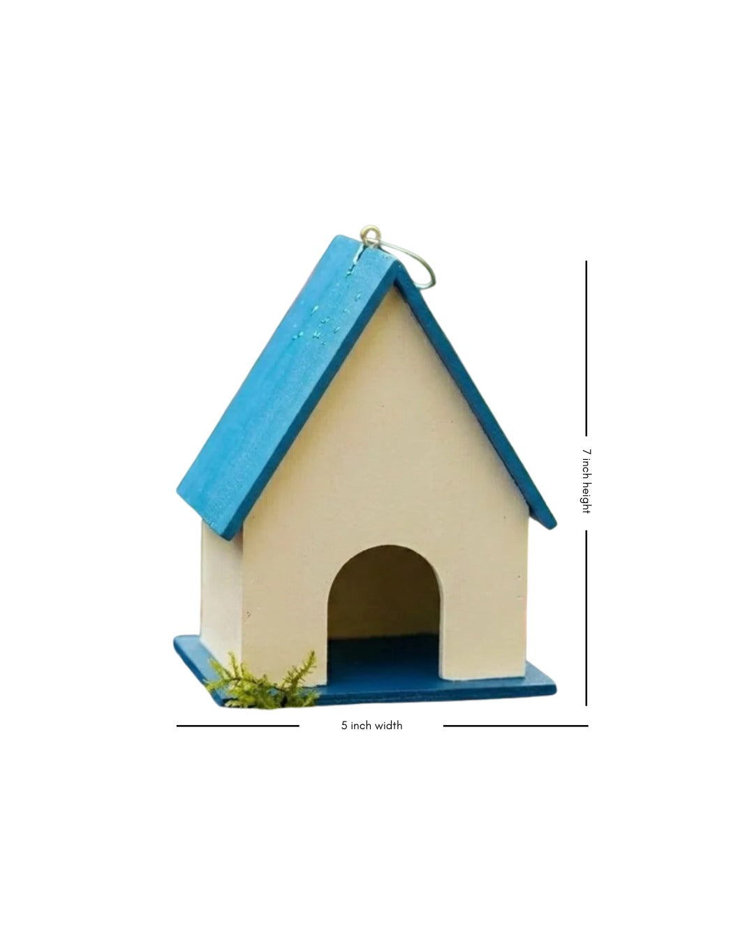 Cozy Wide-Roof Birdhouse